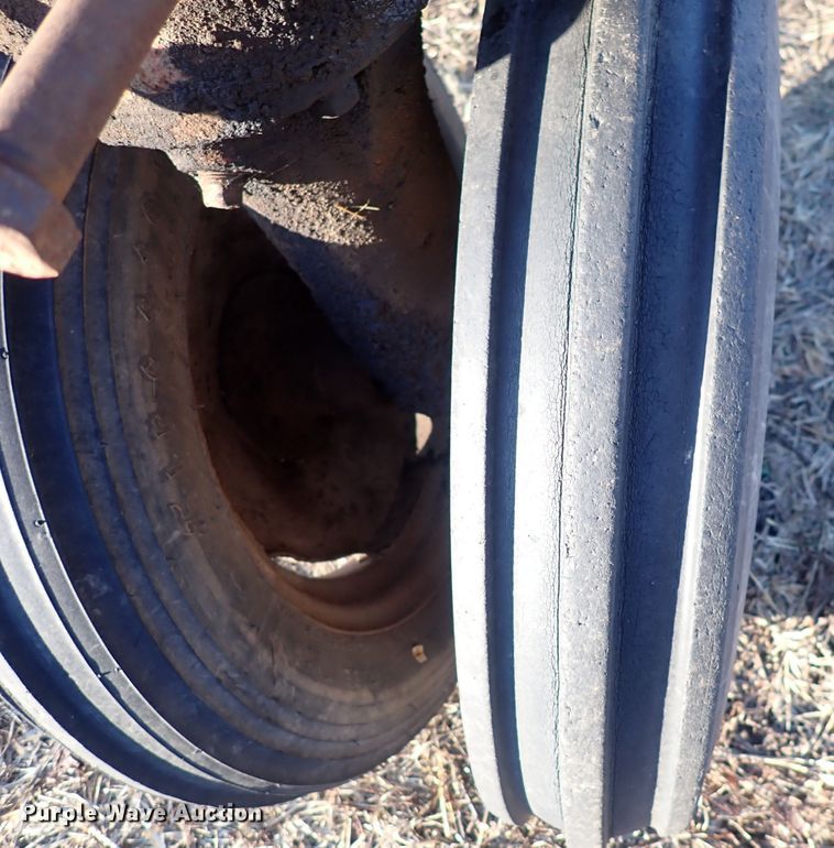 image for item DQ3875 Allis Chalmers CA  tractor