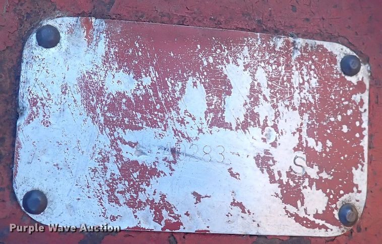 image for item DQ3878 1956 International Harvester McCormick Farmall 400  tractor