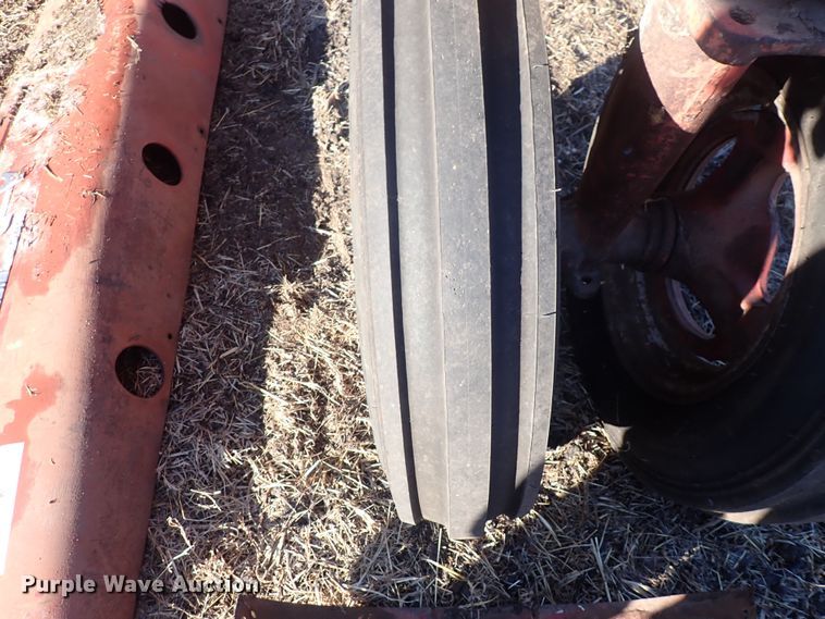 image for item DQ3878 1956 International Harvester McCormick Farmall 400  tractor