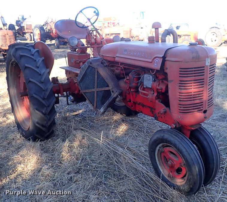 image for item DQ3880 International Harvester Farmall FC  tractor