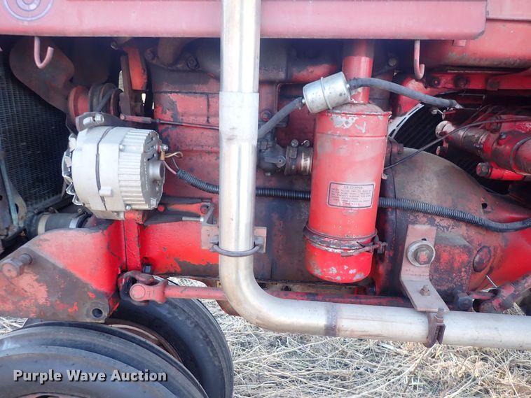 image for item DQ3880 International Harvester Farmall FC  tractor