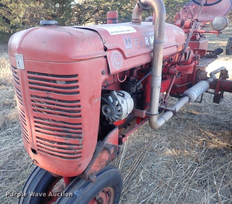 image for item DQ3880 International Harvester Farmall FC  tractor