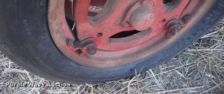 image for item DQ3880 International Harvester Farmall FC  tractor