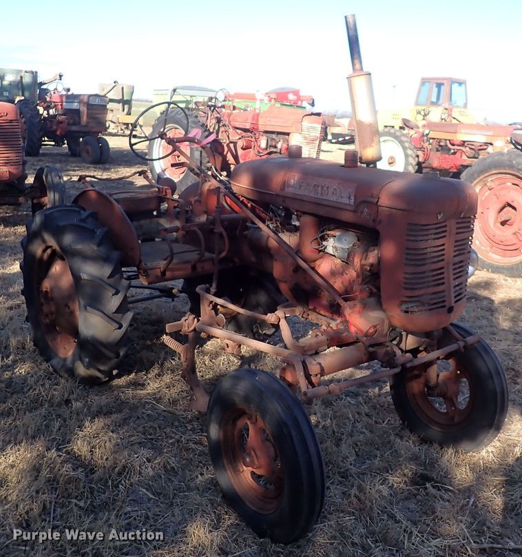 image for item DQ3881 Farmall A  tractor