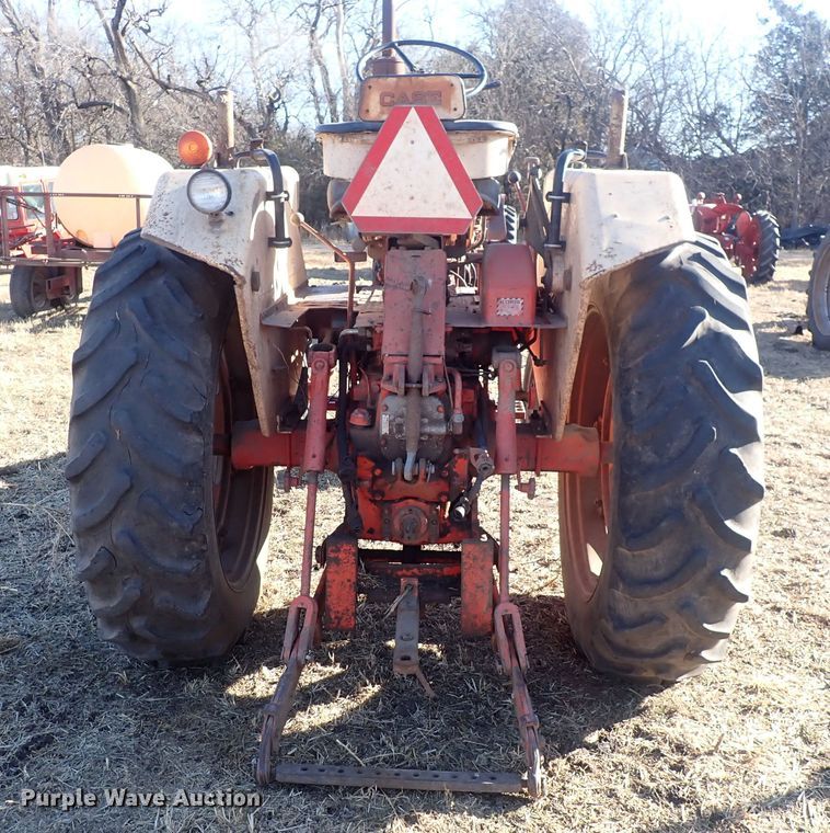image for item DQ3884 Case 841C  tractor