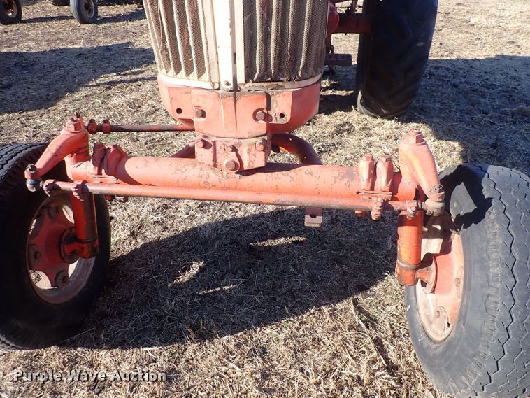 image for item DQ3884 Case 841C  tractor