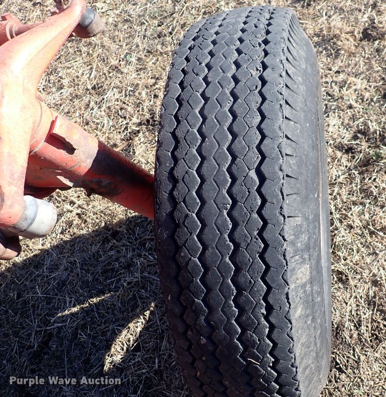 image for item DQ3884 Case 841C  tractor