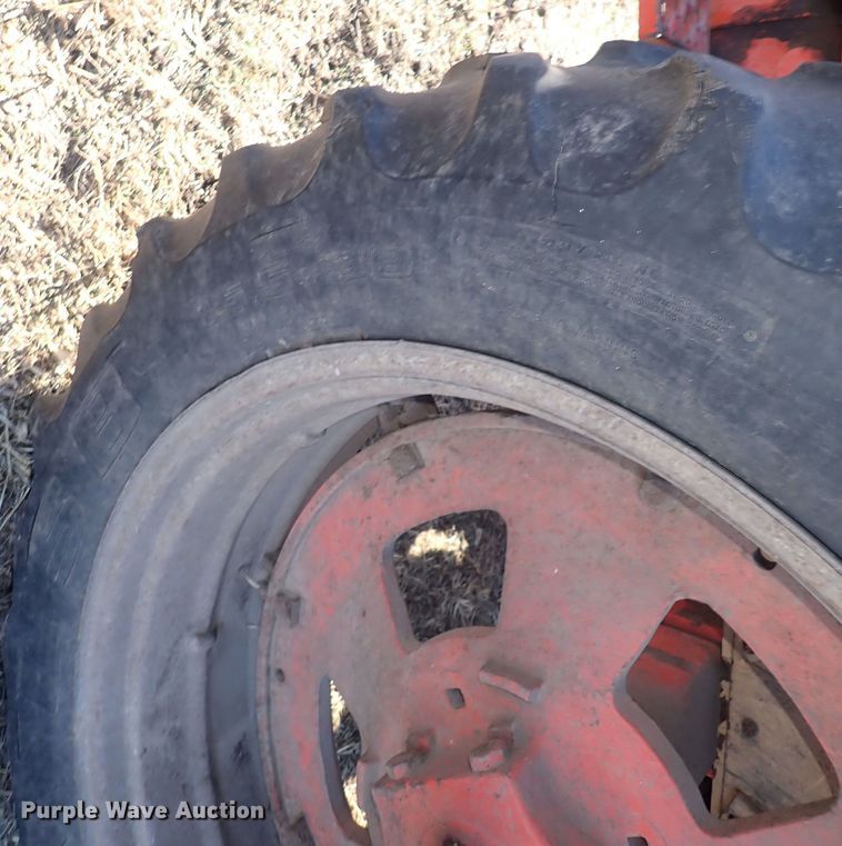 image for item DQ3884 Case 841C  tractor