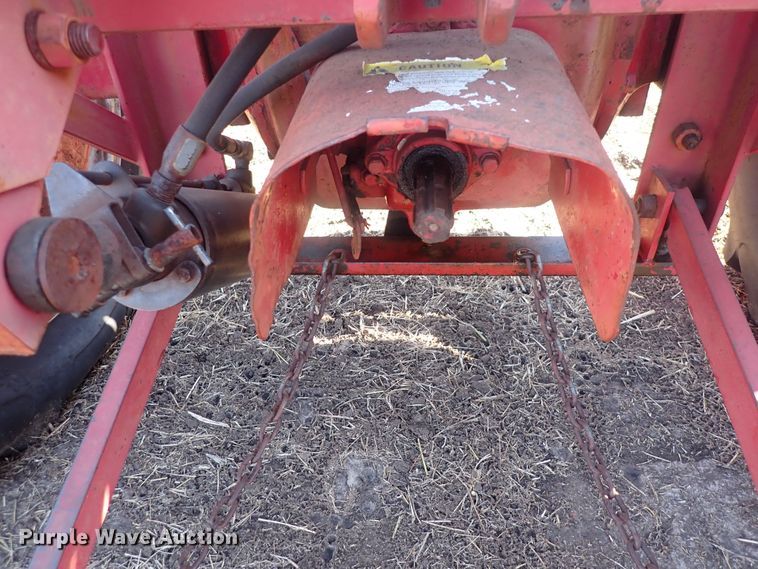 image for item DQ3887 1953 International Harvester Farmall Super M  tractor