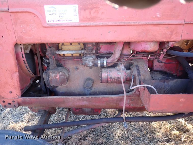 image for item DQ3888 McCormick W9  tractor
