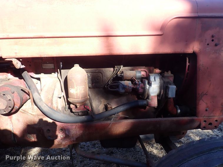 image for item DQ3888 McCormick W9  tractor