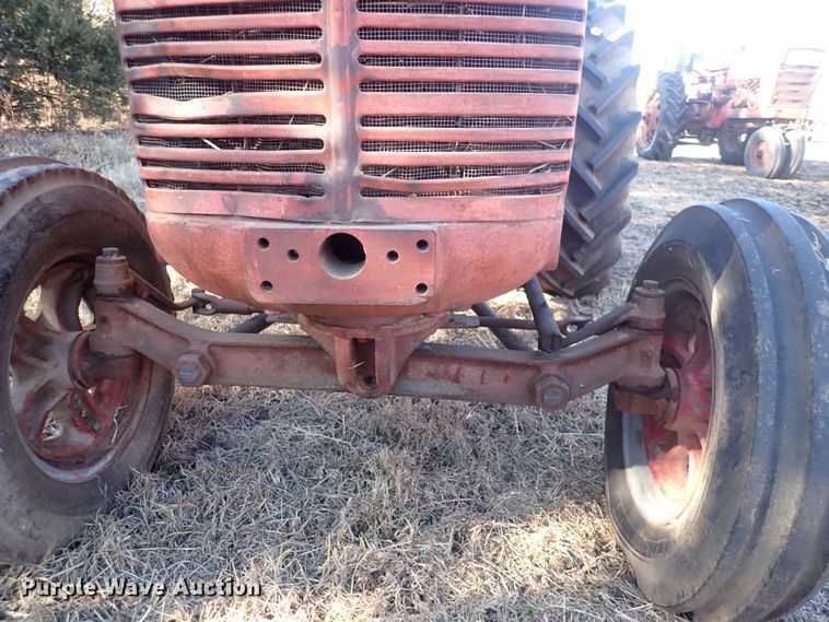 image for item DQ3888 McCormick W9  tractor