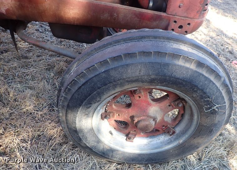 image for item DQ3888 McCormick W9  tractor