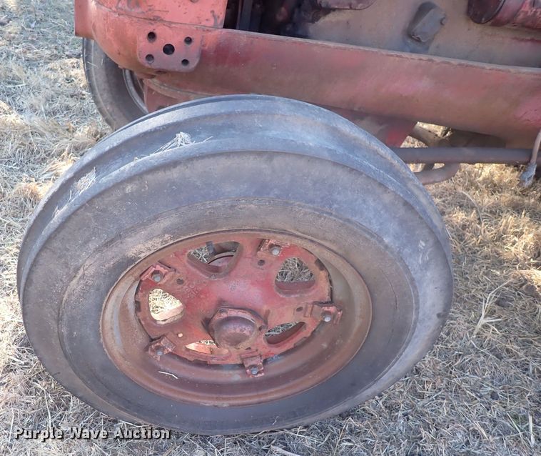 image for item DQ3888 McCormick W9  tractor