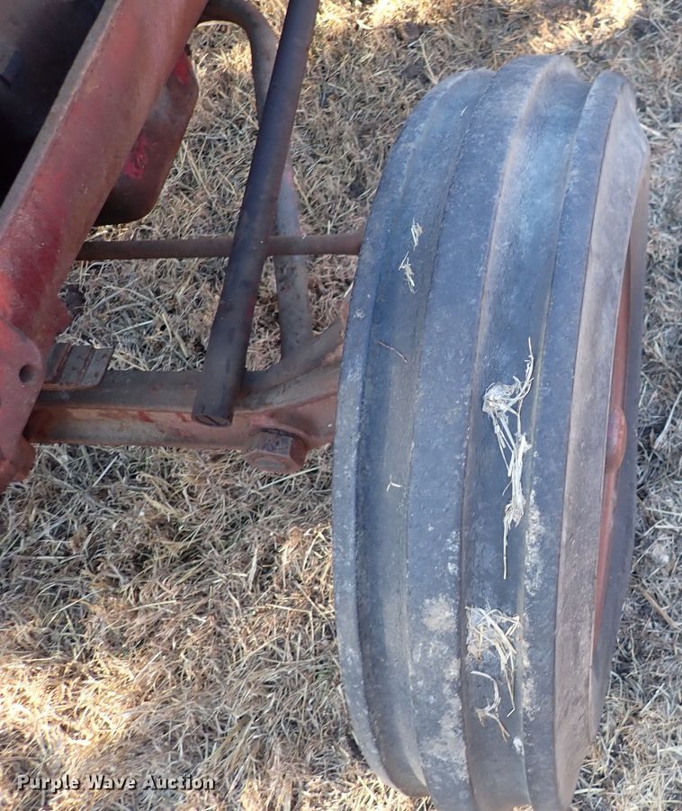 image for item DQ3888 McCormick W9  tractor