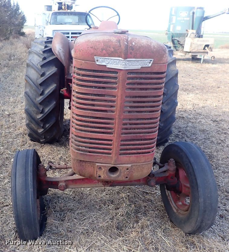 image for item DQ3889 McCormick-Deering  tractor