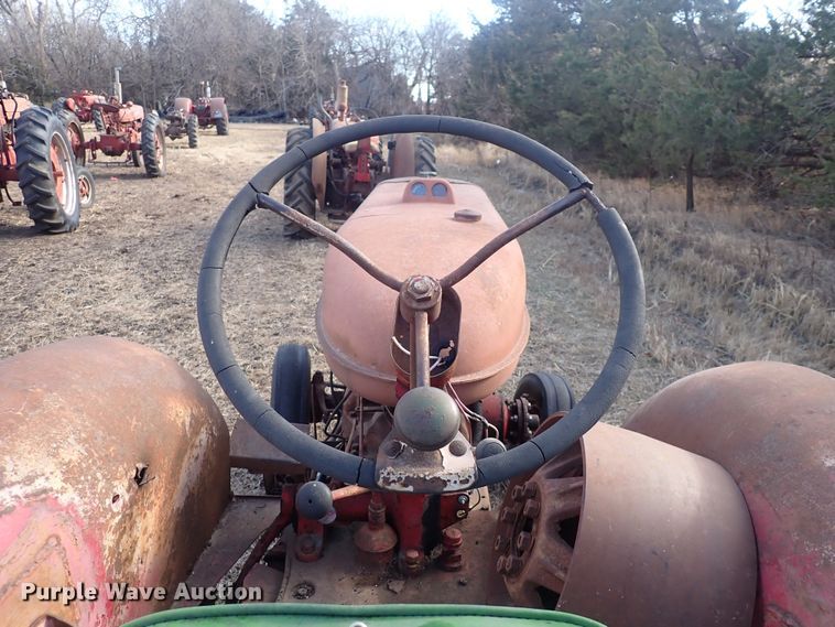 image for item DQ3889 McCormick-Deering  tractor