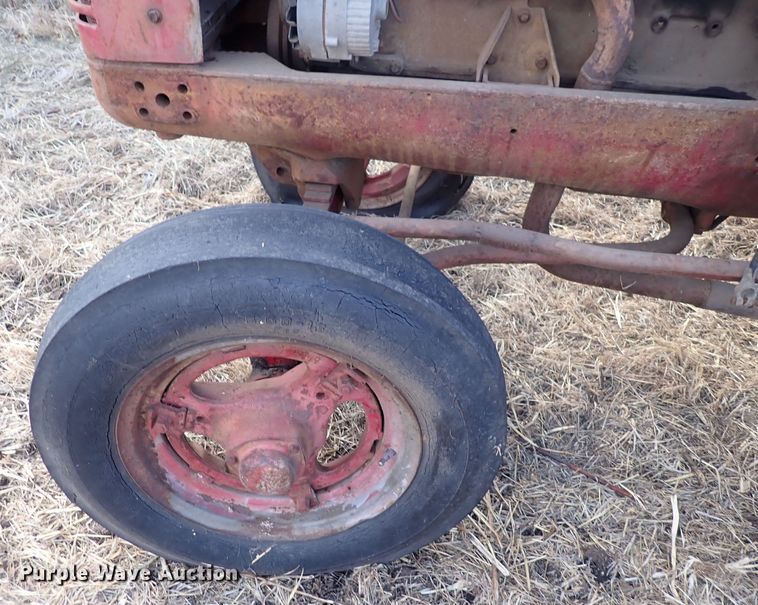 image for item DQ3889 McCormick-Deering  tractor