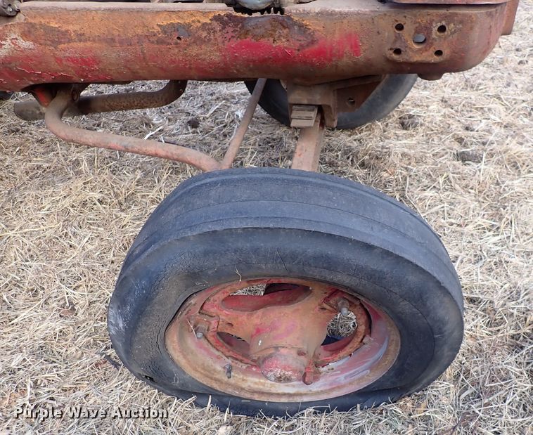 image for item DQ3889 McCormick-Deering  tractor