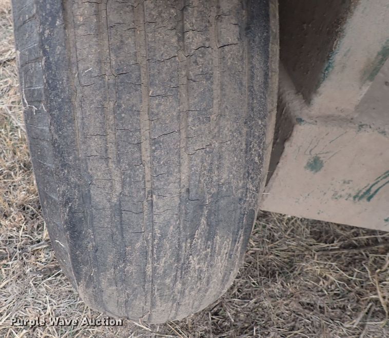 image for item DQ3897 Arts Way 459  feed grinder/mixer