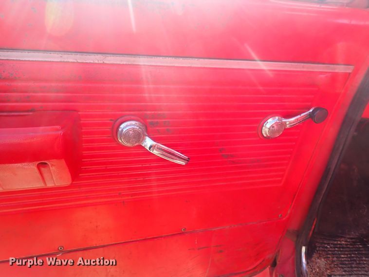 image for item DQ3900 1970 Chevrolet C50  grain truck