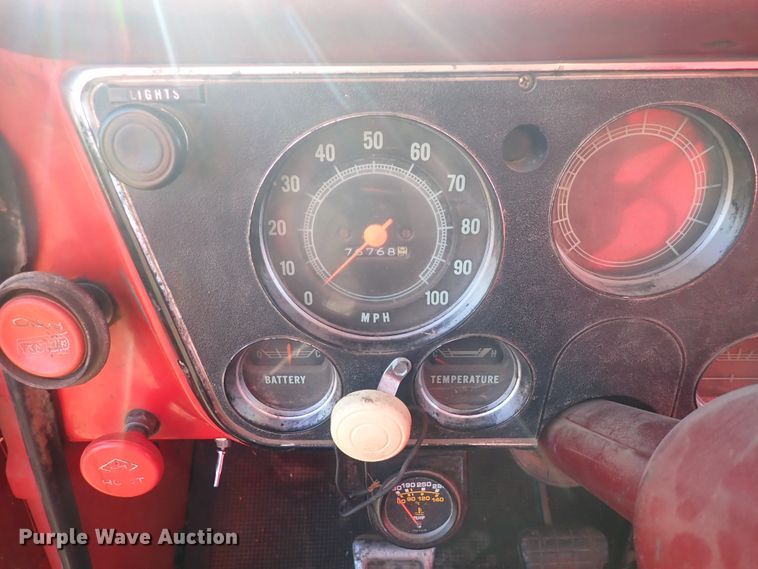 image for item DQ3900 1970 Chevrolet C50  grain truck