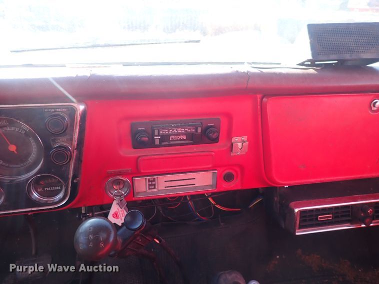 image for item DQ3900 1970 Chevrolet C50  grain truck