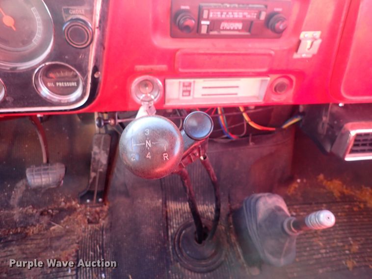 image for item DQ3900 1970 Chevrolet C50  grain truck