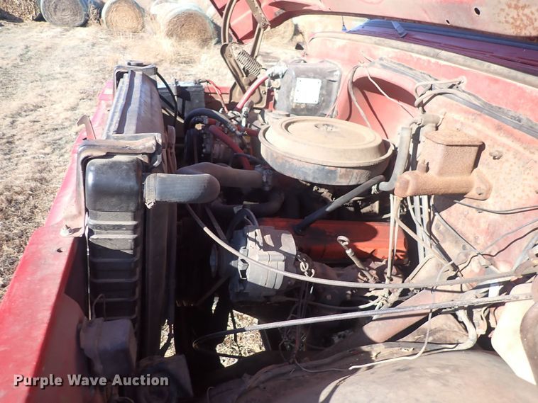 image for item DQ3900 1970 Chevrolet C50  grain truck