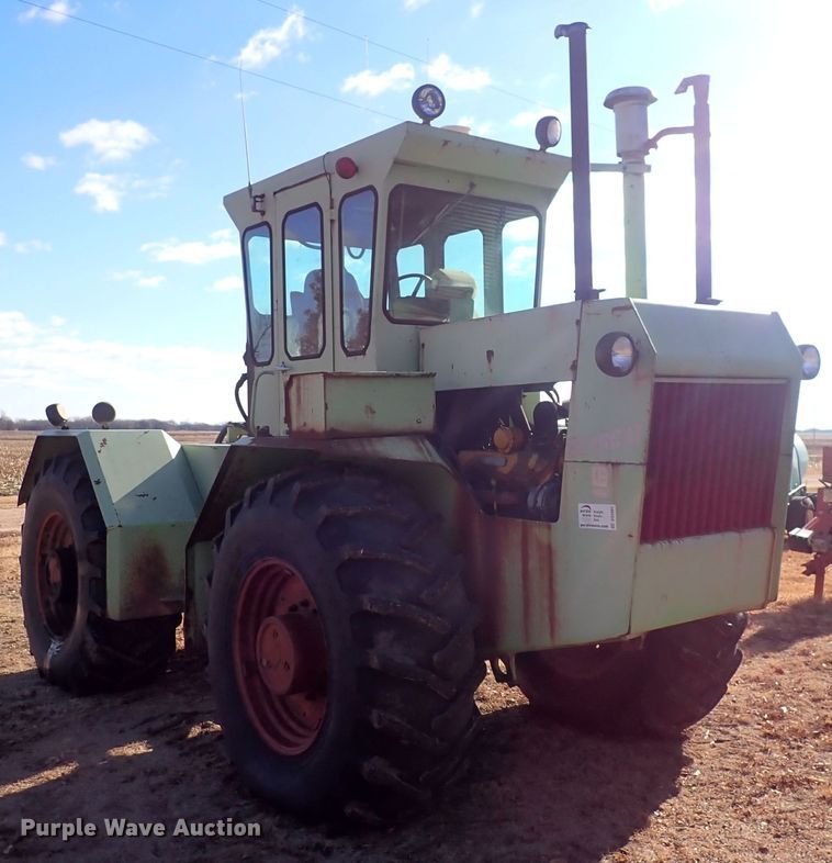 image for item DQ3901 Steiger Bearcat  4WD tractor