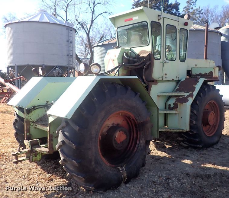 image for item DQ3901 Steiger Bearcat  4WD tractor