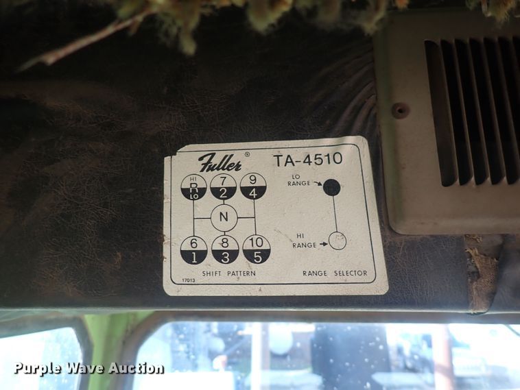 image for item DQ3901 Steiger Bearcat  4WD tractor