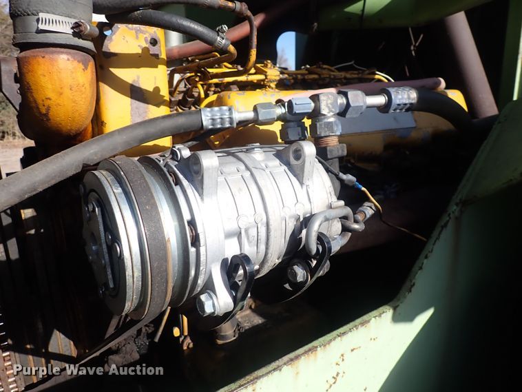 image for item DQ3901 Steiger Bearcat  4WD tractor