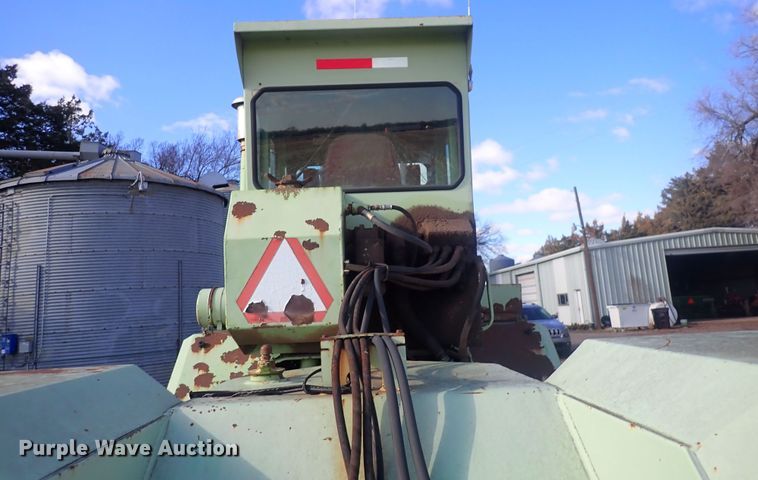 image for item DQ3901 Steiger Bearcat  4WD tractor