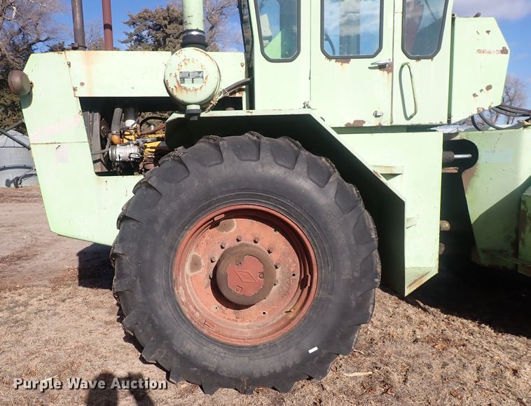 image for item DQ3901 Steiger Bearcat  4WD tractor