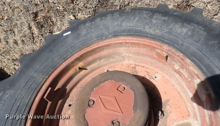 image for item DQ3901 Steiger Bearcat  4WD tractor