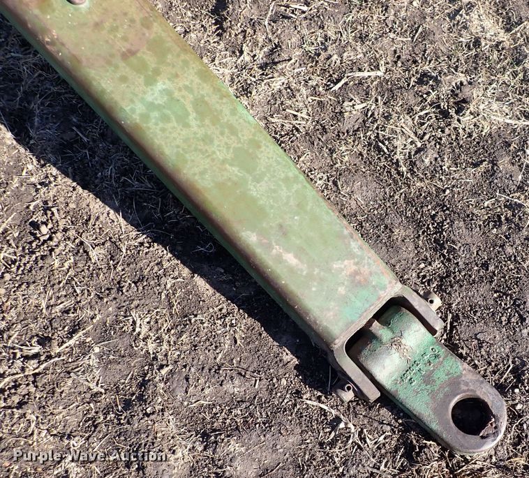 image for item DQ3905 John Deere 3600  plow