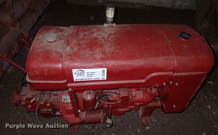 image for item DQ3906 International U164  engine