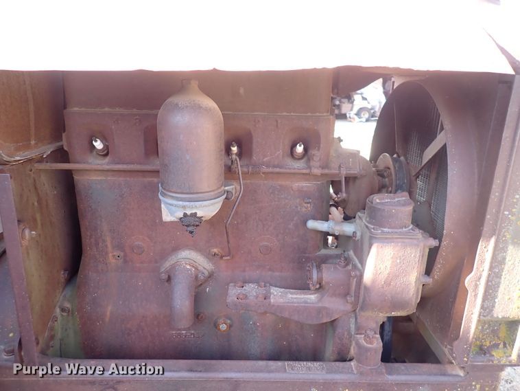 image for item DQ3909 McCormick-Deering  tractor