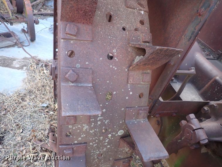 image for item DQ3909 McCormick-Deering  tractor