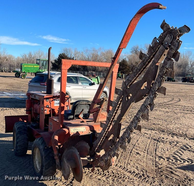 image for item DQ3996 Ditch Witch V30 trencher