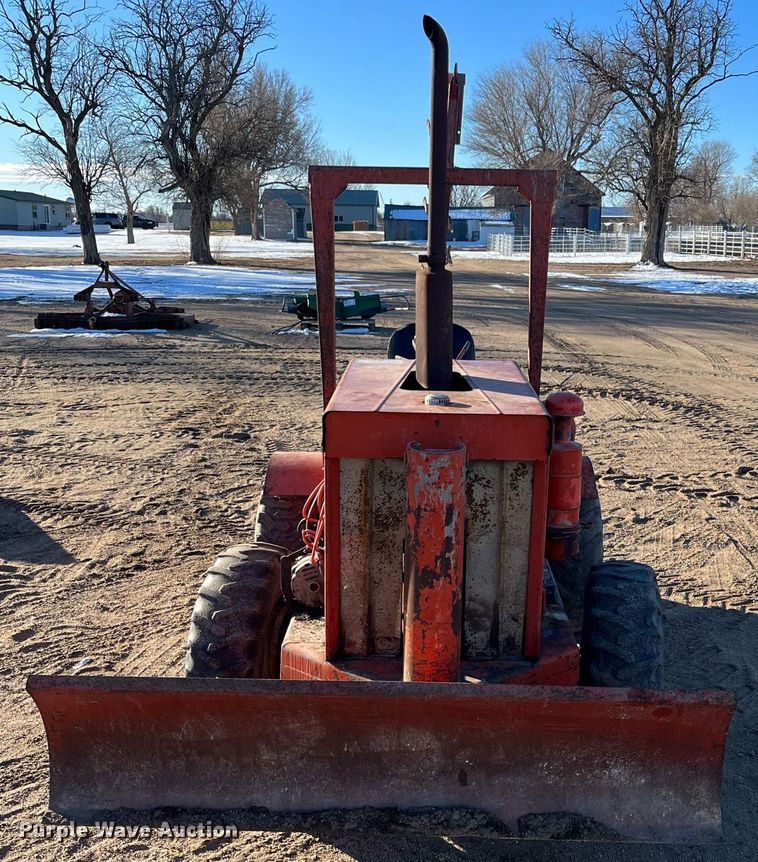 image for item DQ3996 Ditch Witch V30 trencher