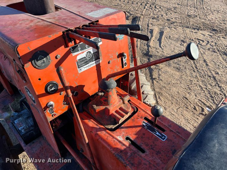 image for item DQ3996 Ditch Witch V30 trencher