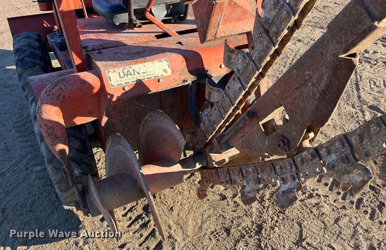 image for item DQ3996 Ditch Witch V30 trencher