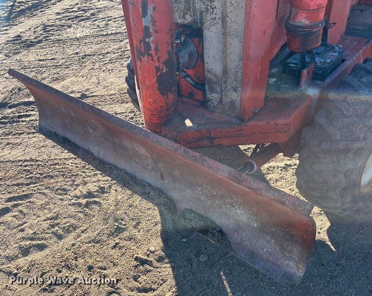 image for item DQ3996 Ditch Witch V30 trencher