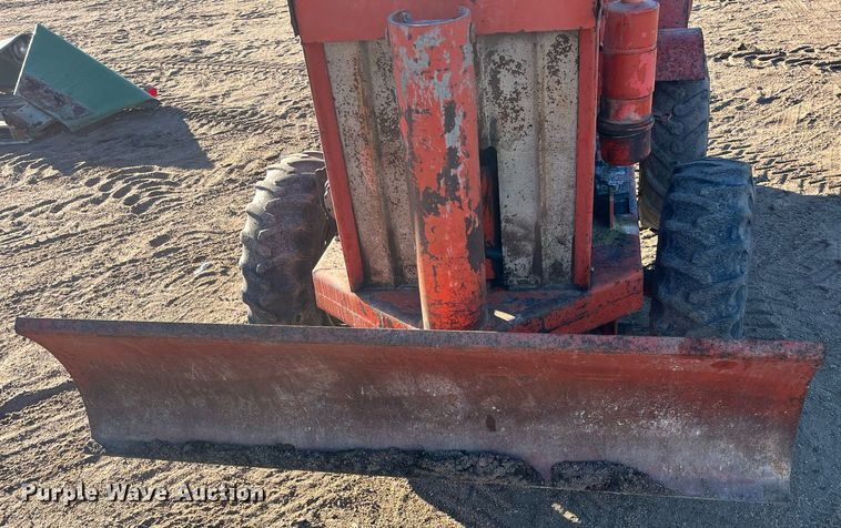 image for item DQ3996 Ditch Witch V30 trencher