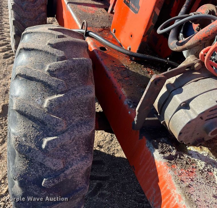 image for item DQ3996 Ditch Witch V30 trencher