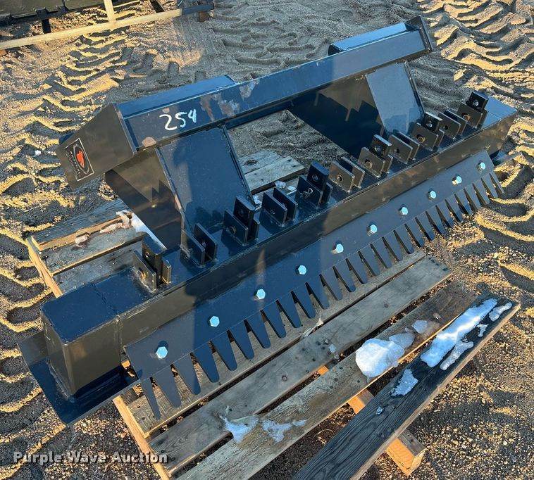 image for item DQ4003 Wolverine  skid steer ripper