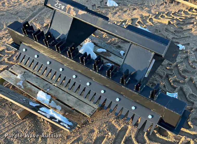 image for item DQ4003 Wolverine  skid steer ripper