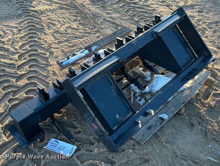 image for item DQ4003 Wolverine  skid steer ripper